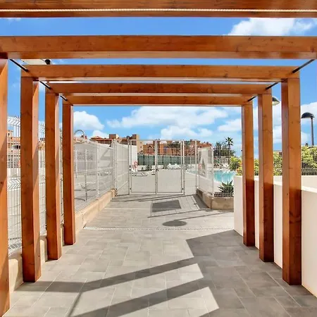 Lejlighed 2 Terraces W/ Astonishing Views.